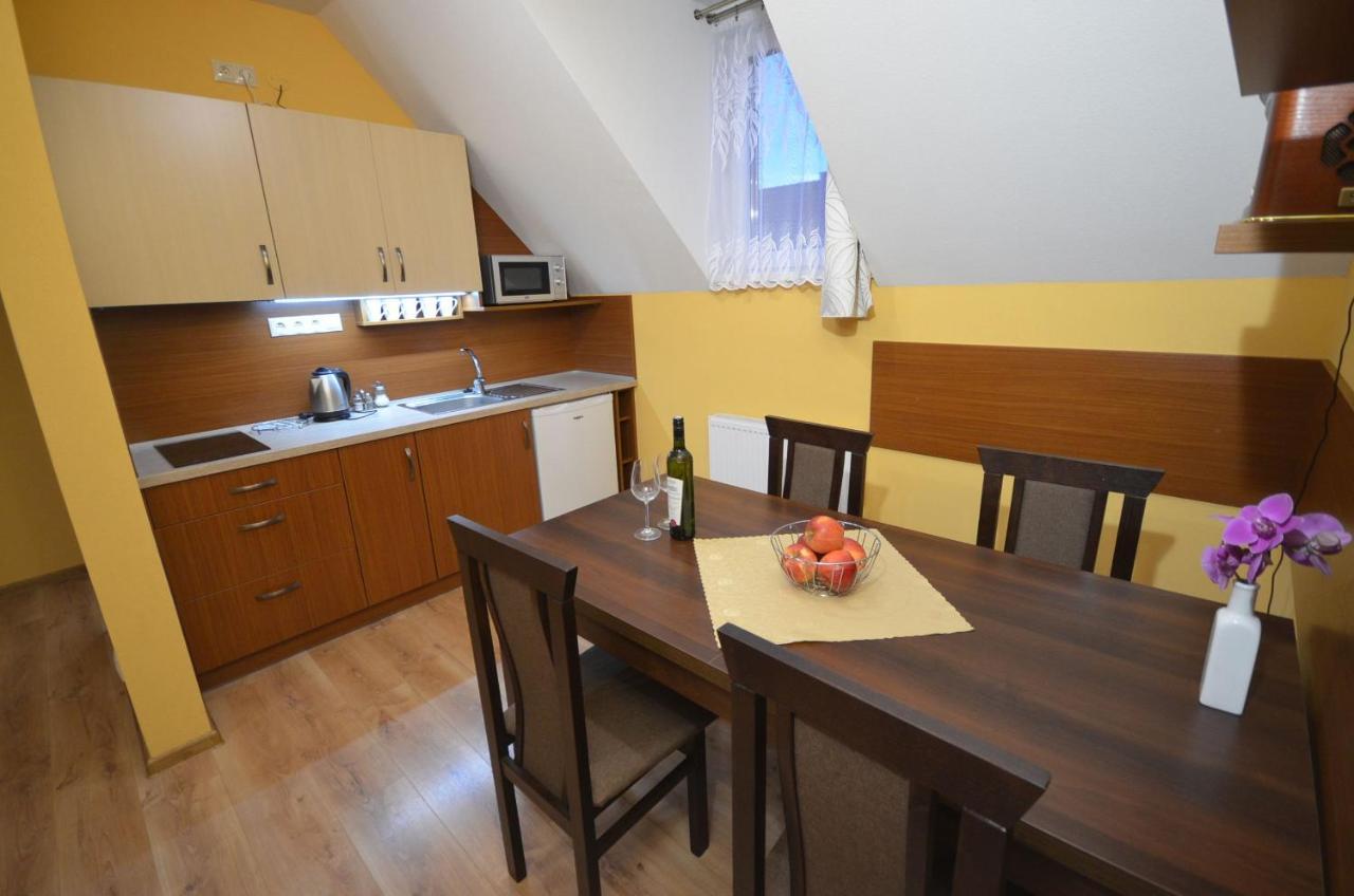 Apartmany Best I. Bešeňová Exterior foto