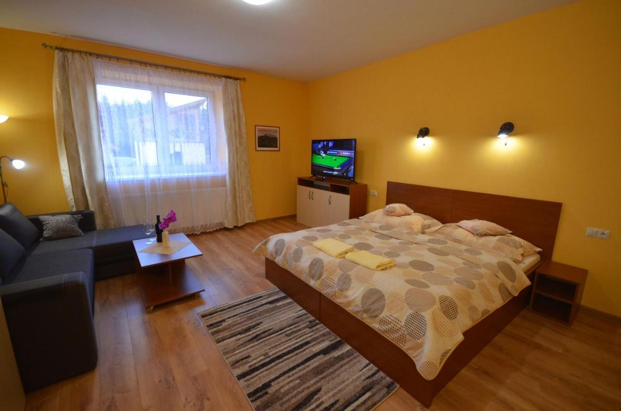 Apartmany Best I. Bešeňová Exterior foto