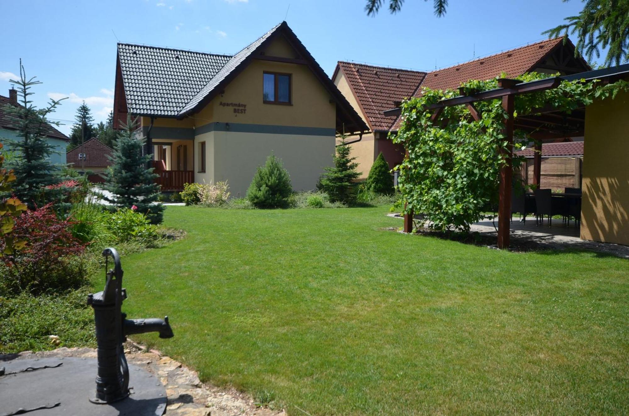 Apartmany Best I. Bešeňová Exterior foto