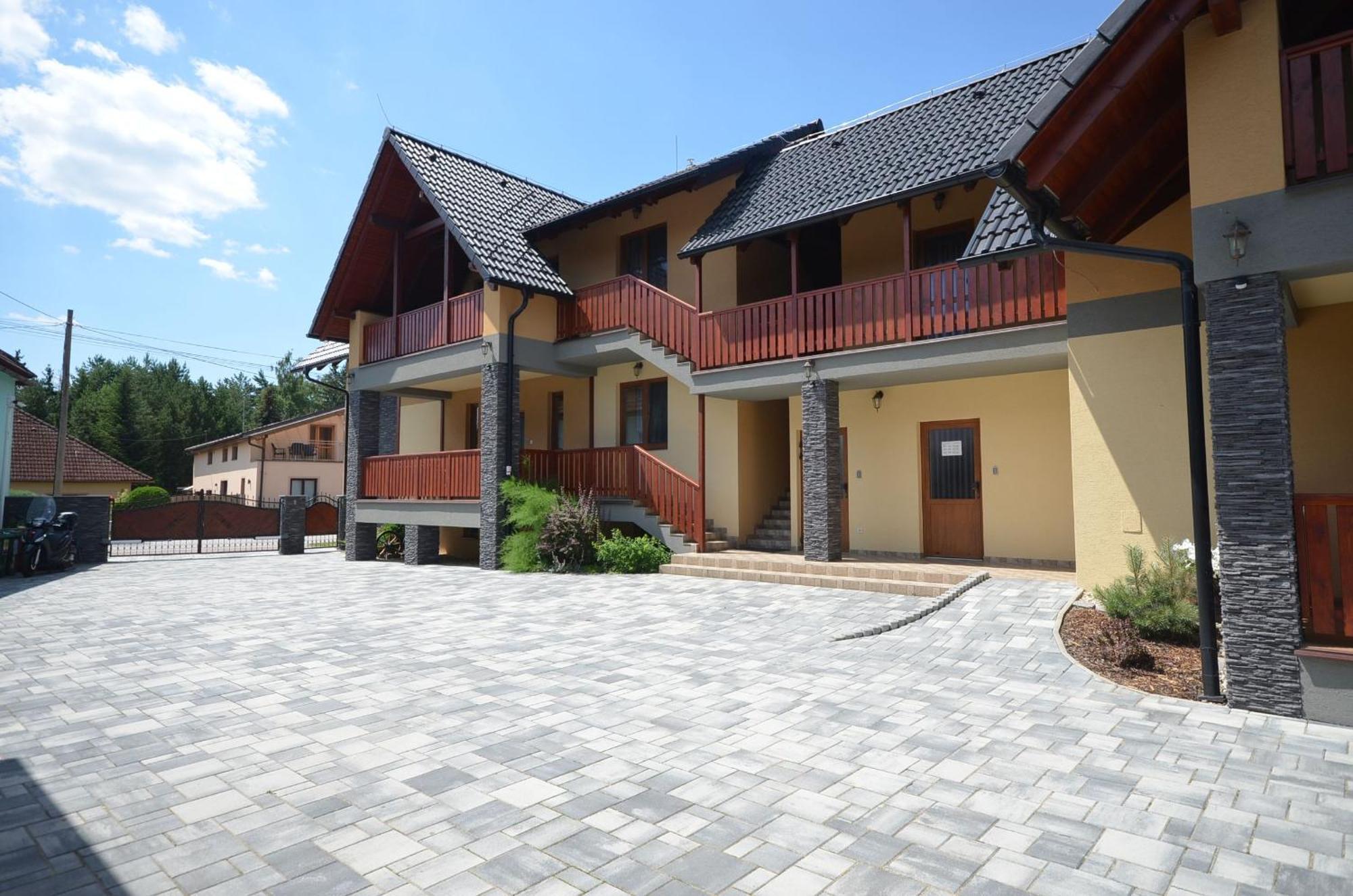 Apartmany Best I. Bešeňová Exterior foto